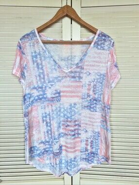 Mudd V-Neck Sheer Short Sleeve Tee in Pink & Blue Flag Print Size XL